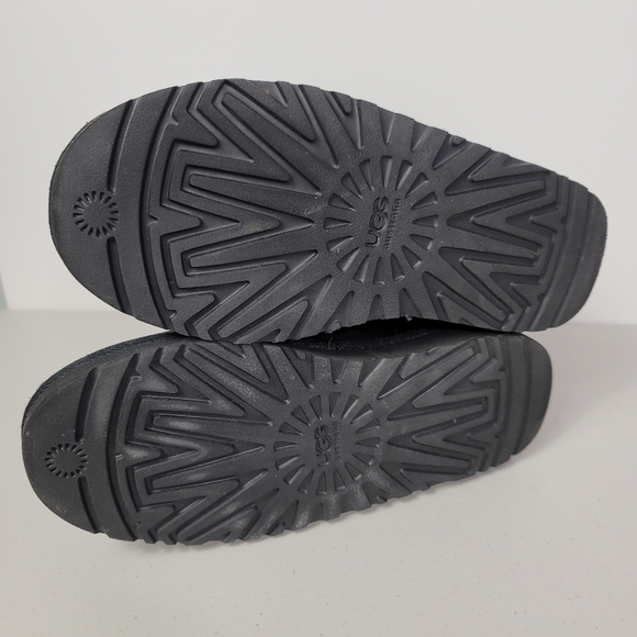 UGG BAILEY BOW SHORT BOOTS SUEDE US 5 - Picture 9 of 9